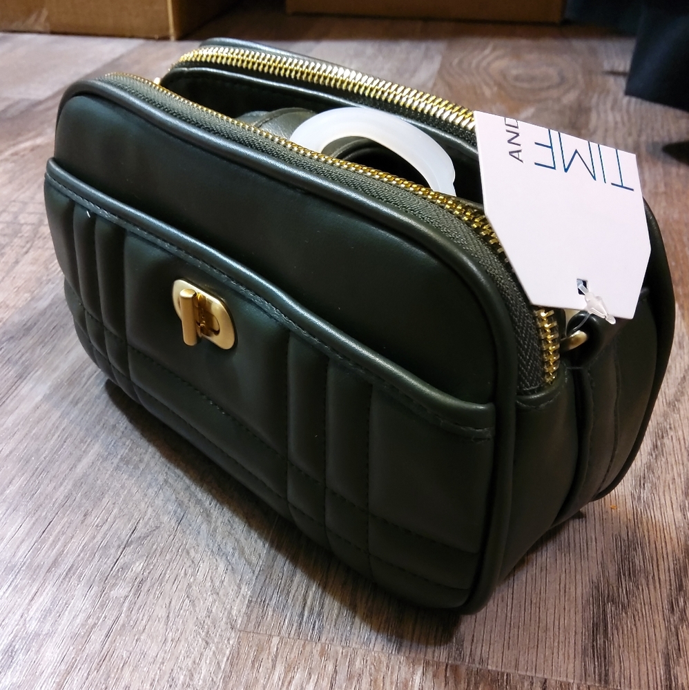 Time and Tru Faux Leather Crossbody Purse NWT - Picture 5 of 9